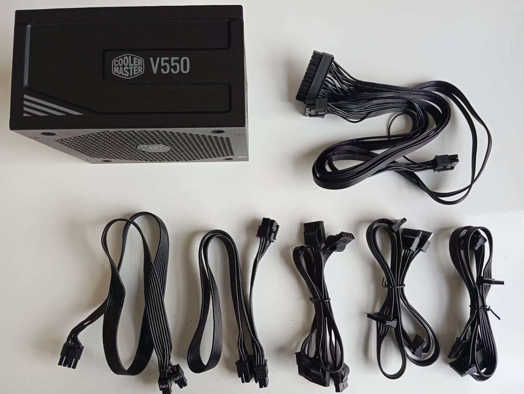 Refurbished Cooler Master V550 Gold - Full Modular Refurbished Cooler Master V550 Gold - Full Modular